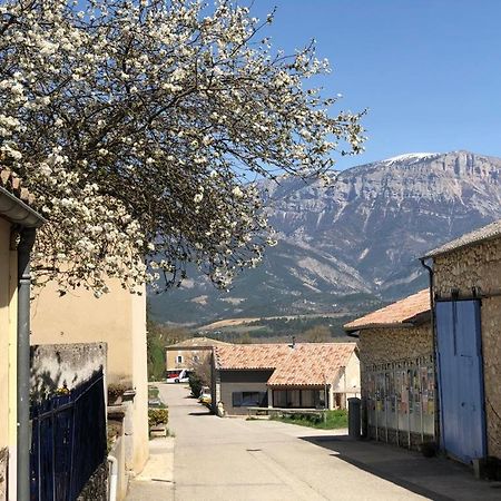 Gite Des Nals Montmaur-en-Diois Exteriör bild
