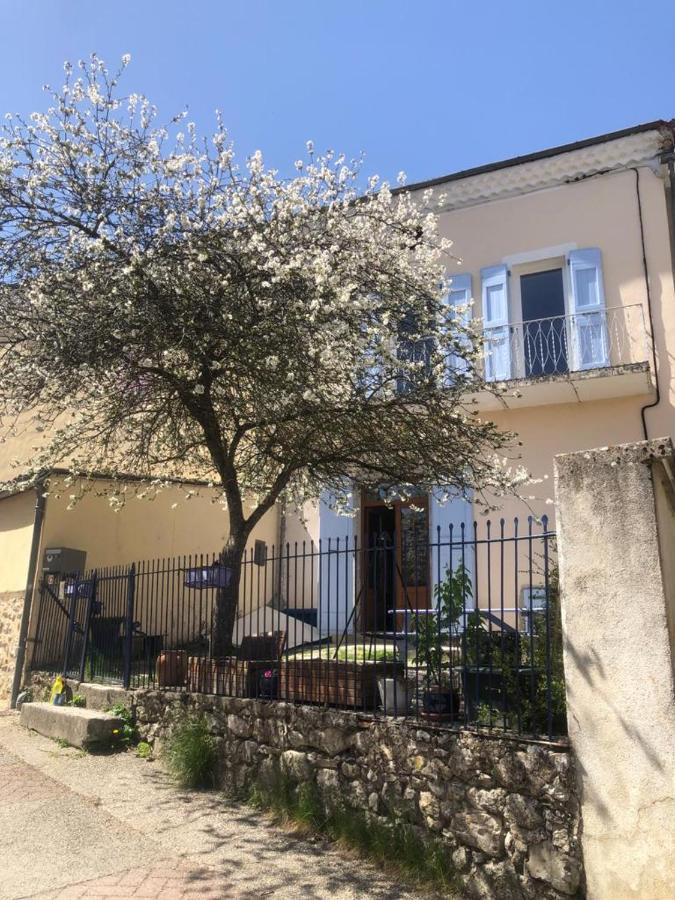 Gite Des Nals Montmaur-en-Diois Exteriör bild